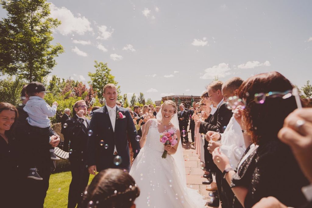 Hochzeit auf dem Brückenbaron — Bild 96